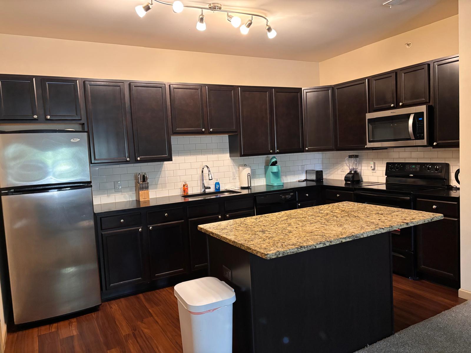 Fully Furnished 2-Bedroom Palmera Luxury Apartments | Mason