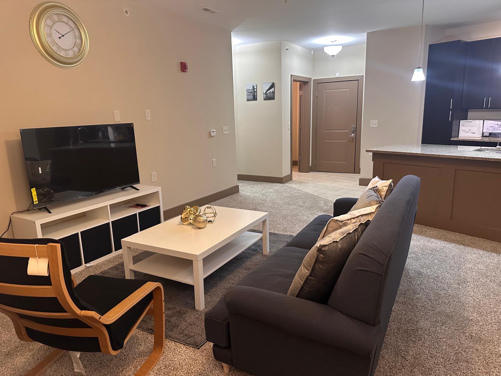 Fully Furnished 2-Bedroom Apartment at Latitude | Mason, Ohio