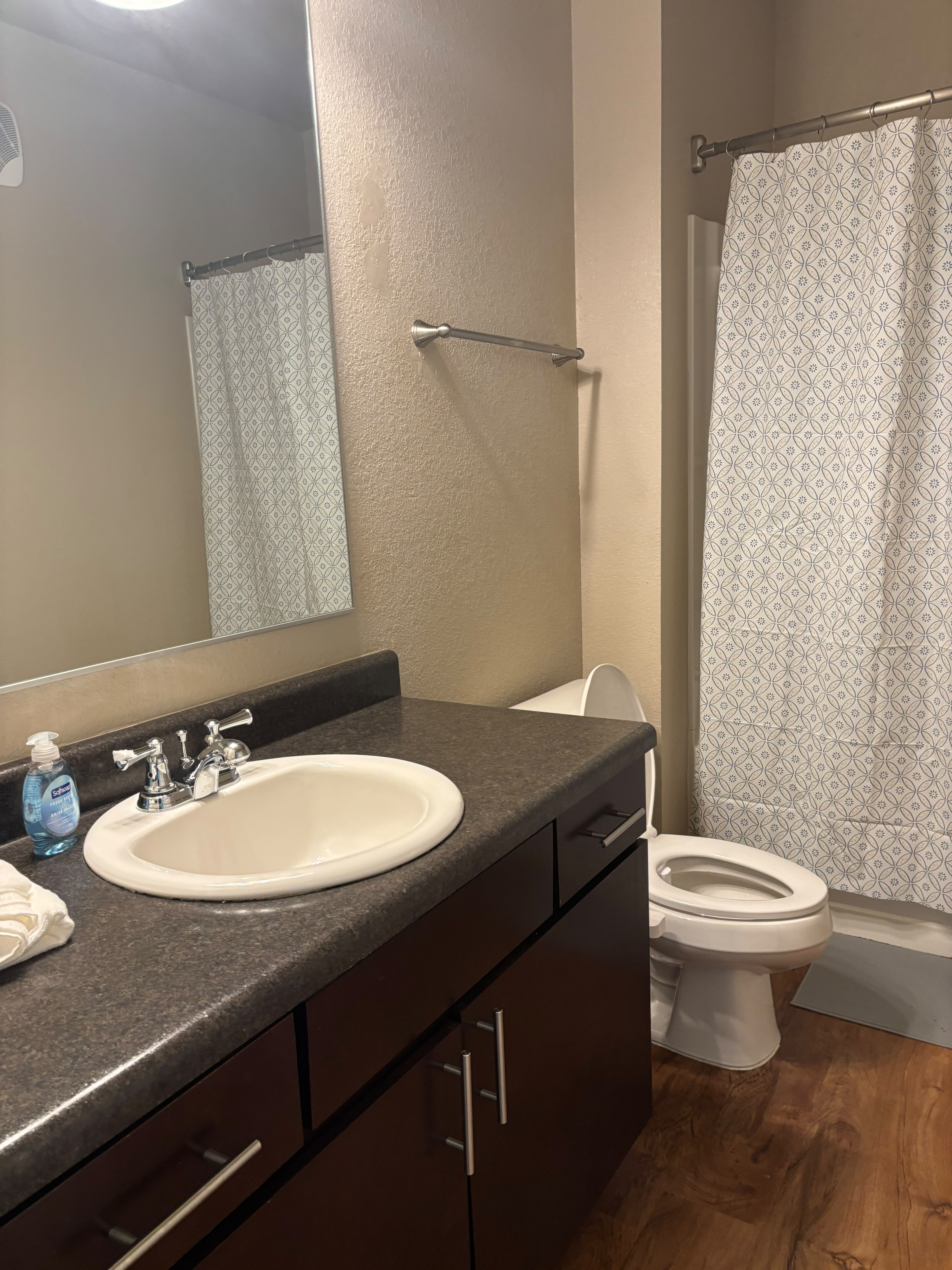 Furnished 3-bedroom Apartment | 7064 W. Hamilton Place Dr Liberty Township