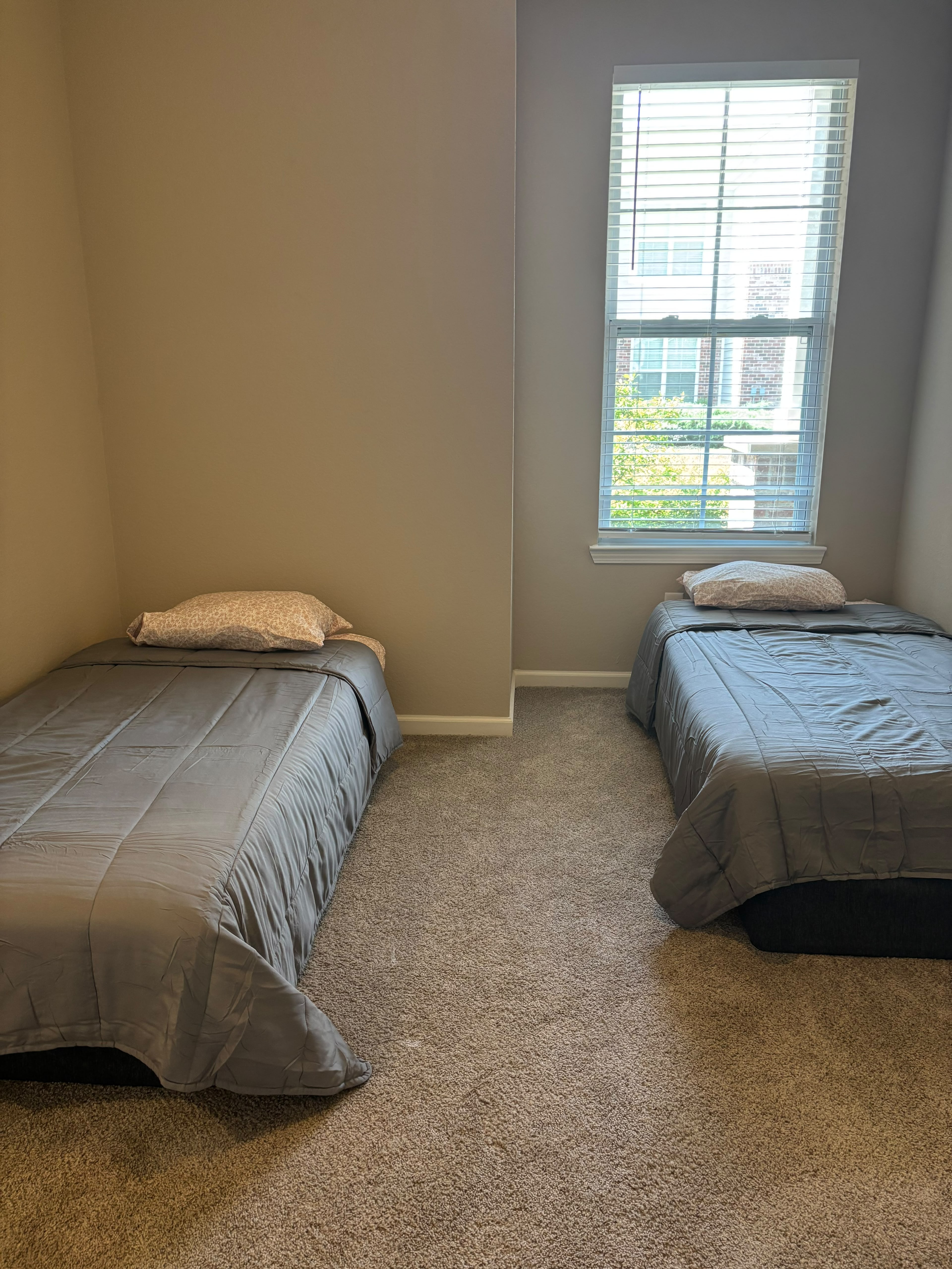 Furnished 3-bedroom Apartment | 7064 W. Hamilton Place Dr Liberty Township